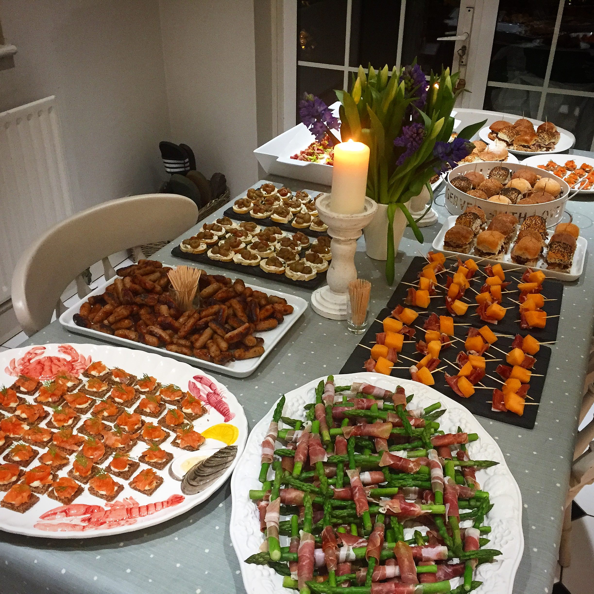 CANAPES